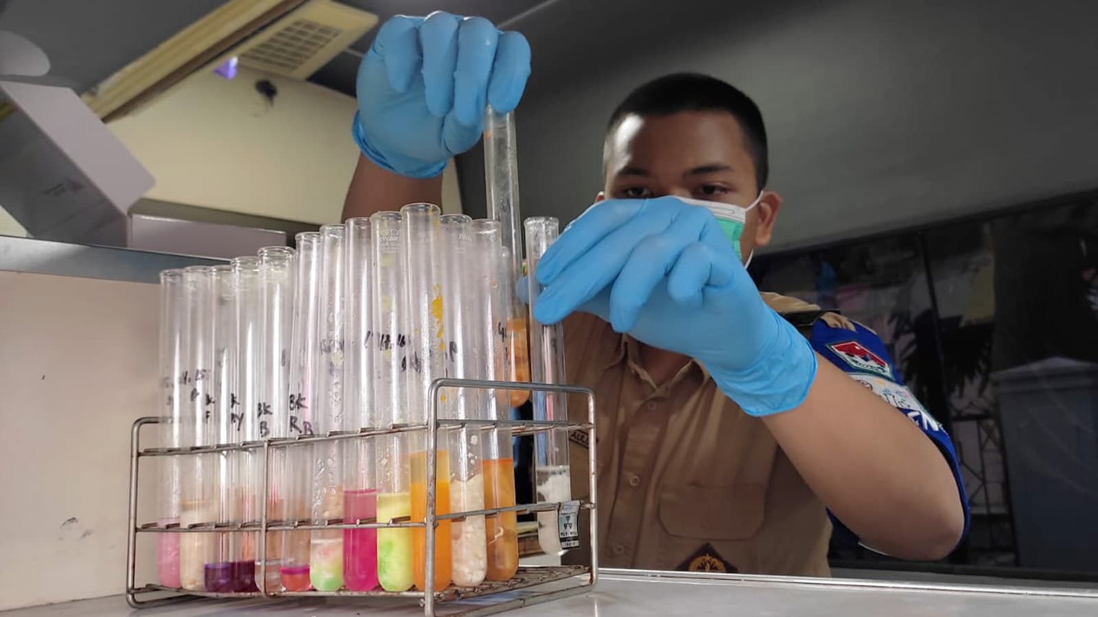 Puluhan Anak Bireuen Keracunan MBG, BBPOM Uji Sampel Makanan