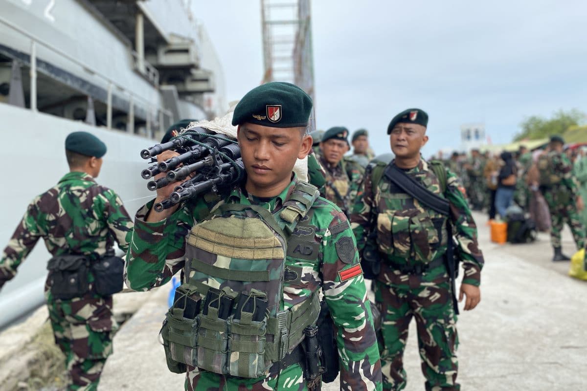 Panglima TNI Tambah 37.910 Personel ke Wilayah Terdampak Bencana Sumatra