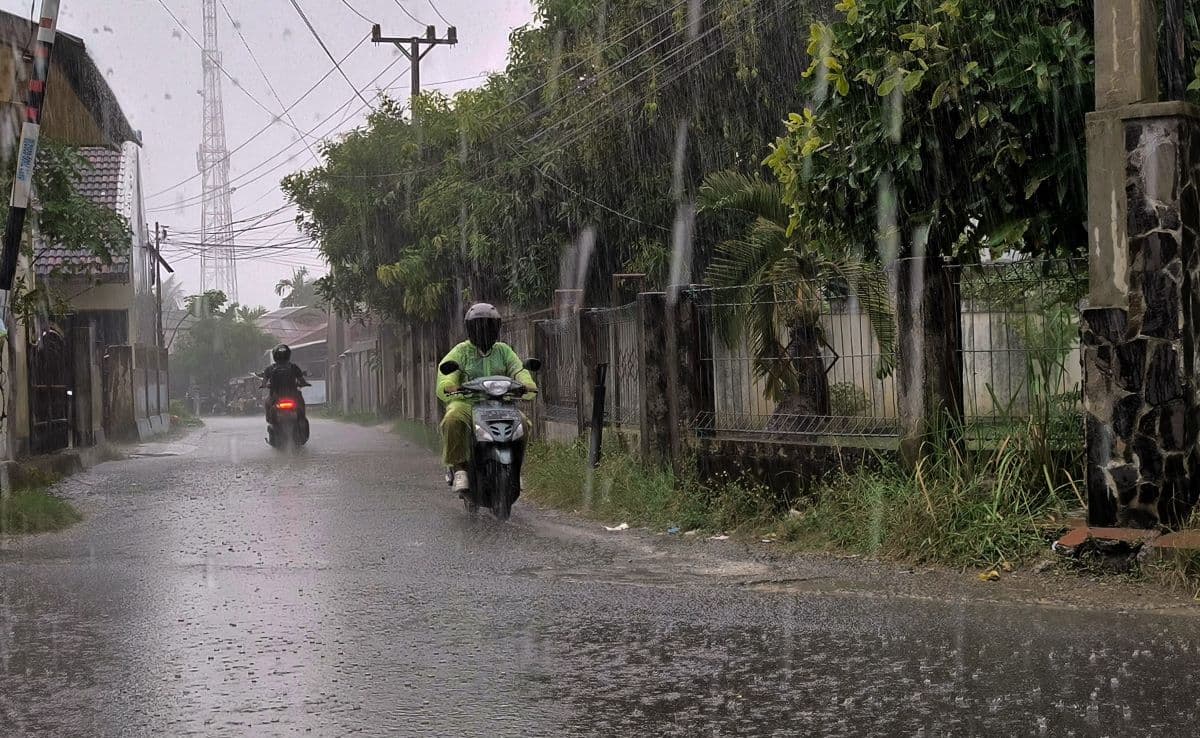 BMKG: Waspada Hujan Lebat dan Gelombang Tinggi di Aceh hingga 10 Januari
