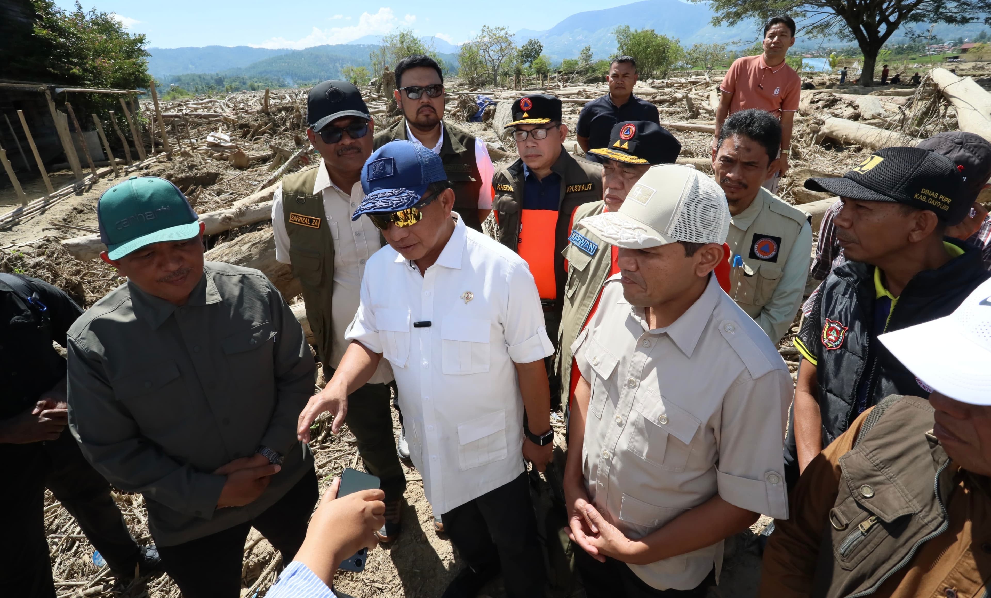 Mendagri dan Wagub Aceh Pantau Pemulihan Pascabencana di Tamiang dan Bener Meriah
