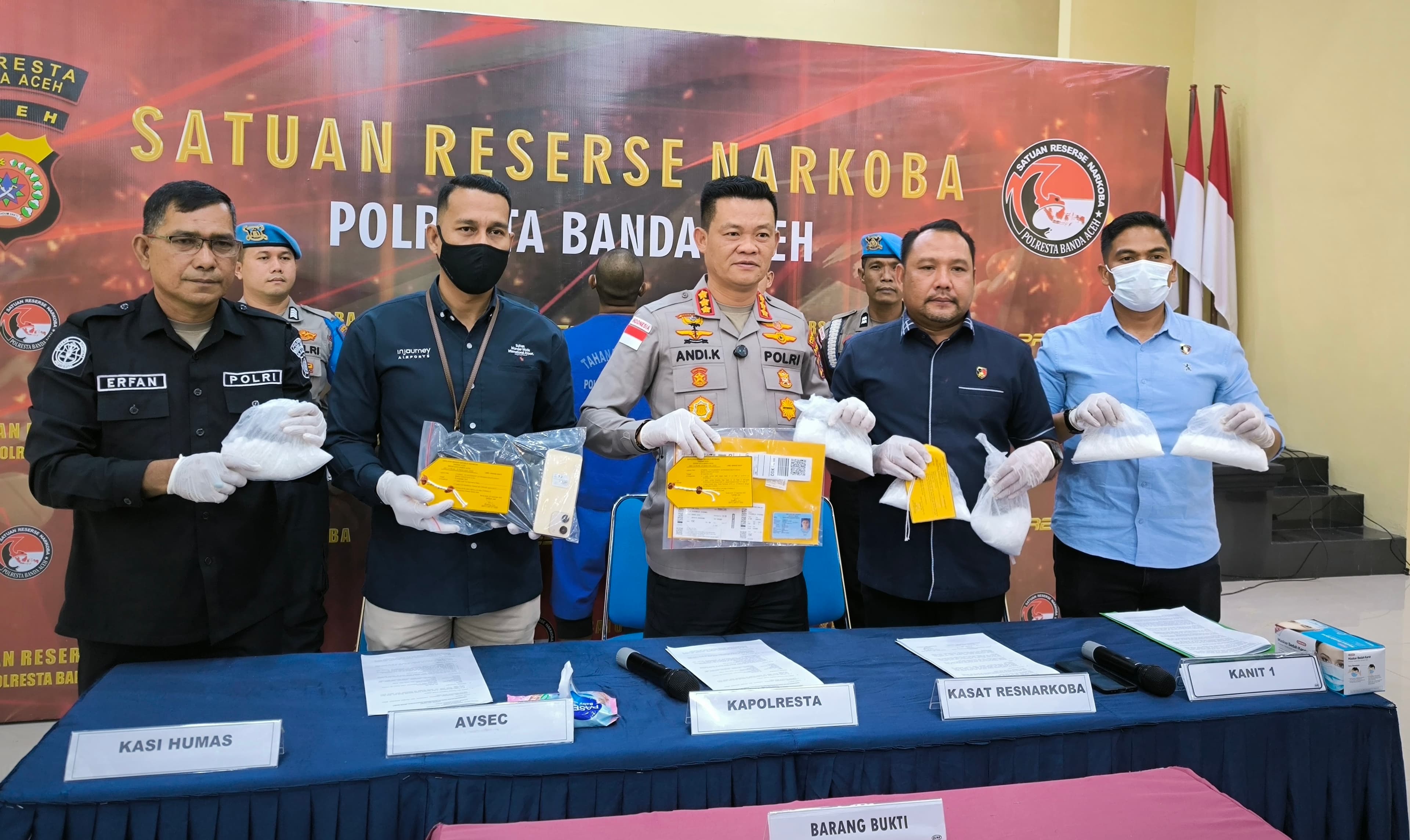 Warga Pidie Ditangkap Selundupkan 1,9 Kg Sabu di Bandara SIM