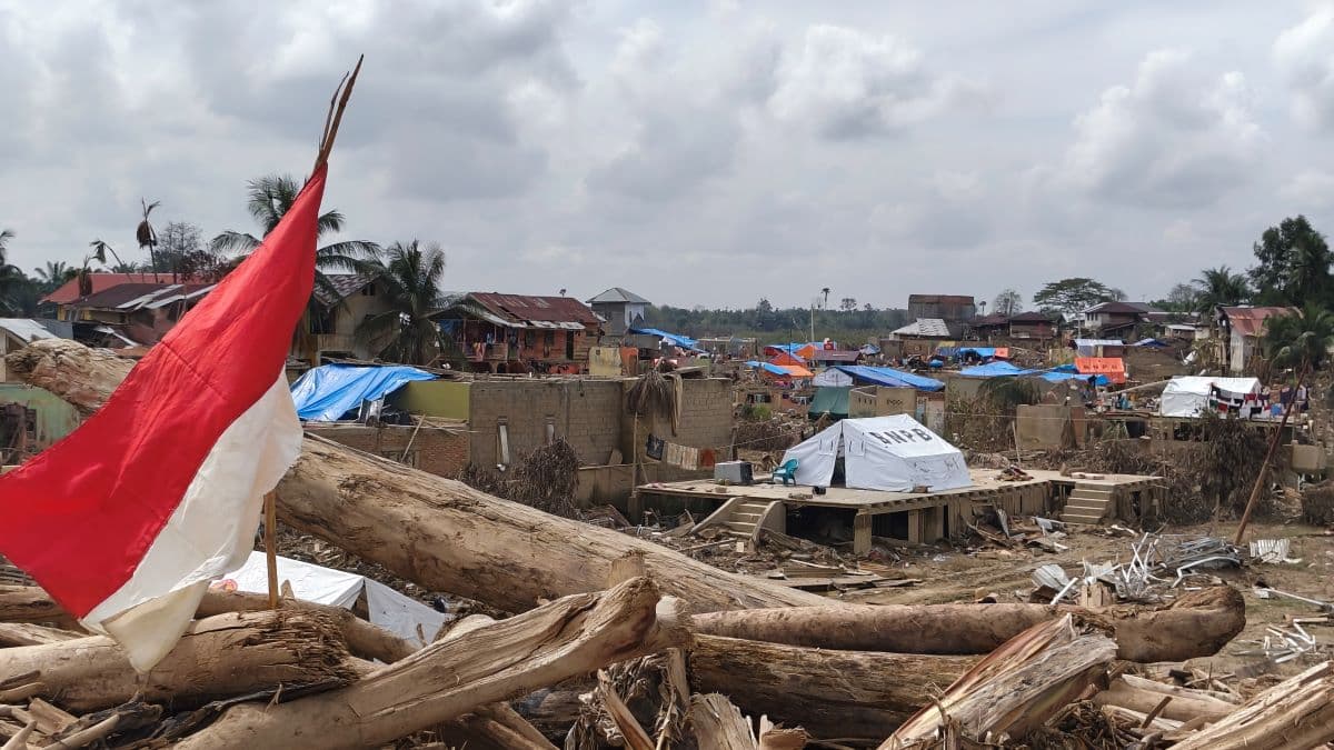 Pembersihan Jalan Utama Aceh Tamiang Hampir 90 Persen Selesai