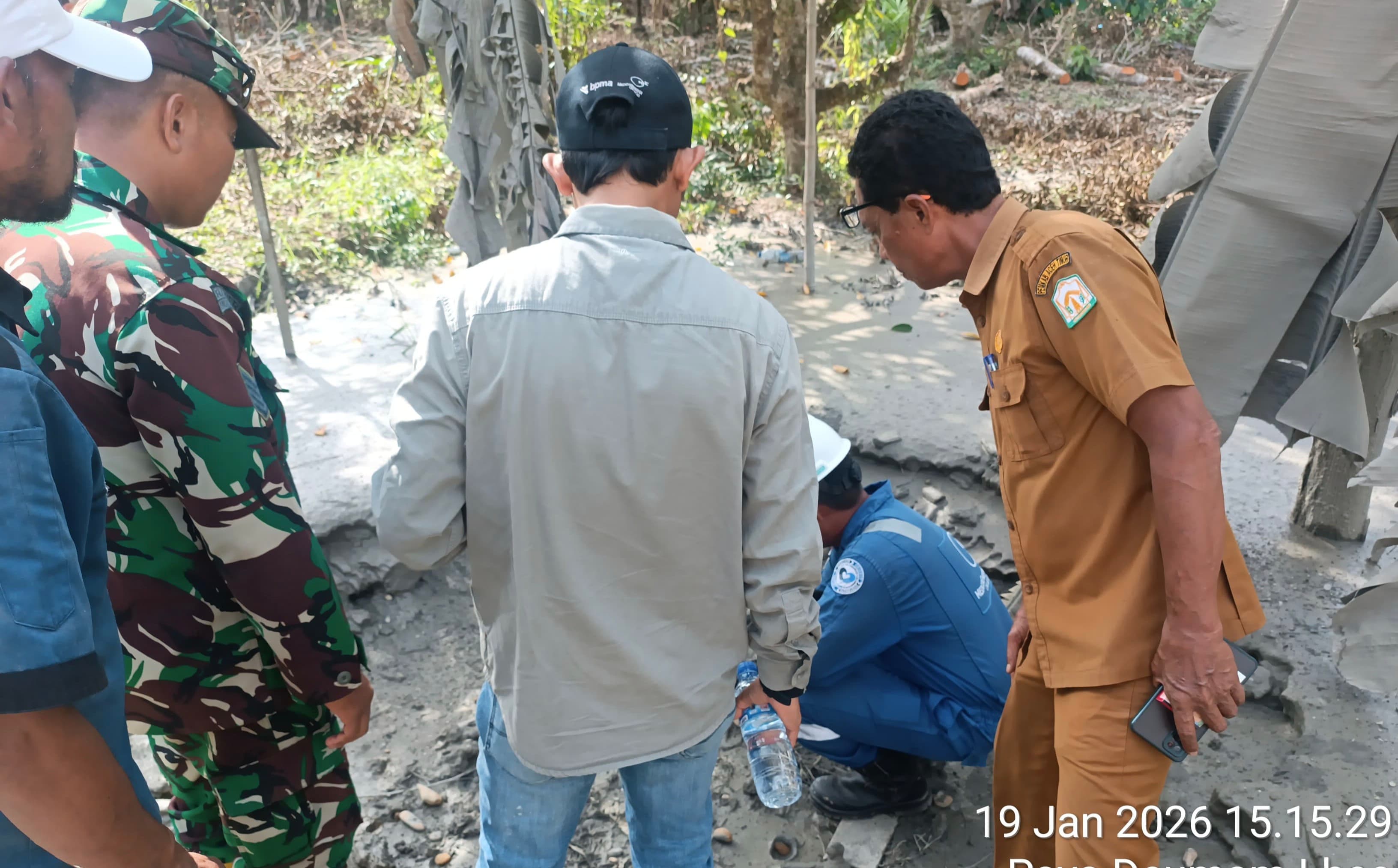 Sumur Bor Masjid di Aceh Timur Semburkan Gas, Bupati Tutup Akses