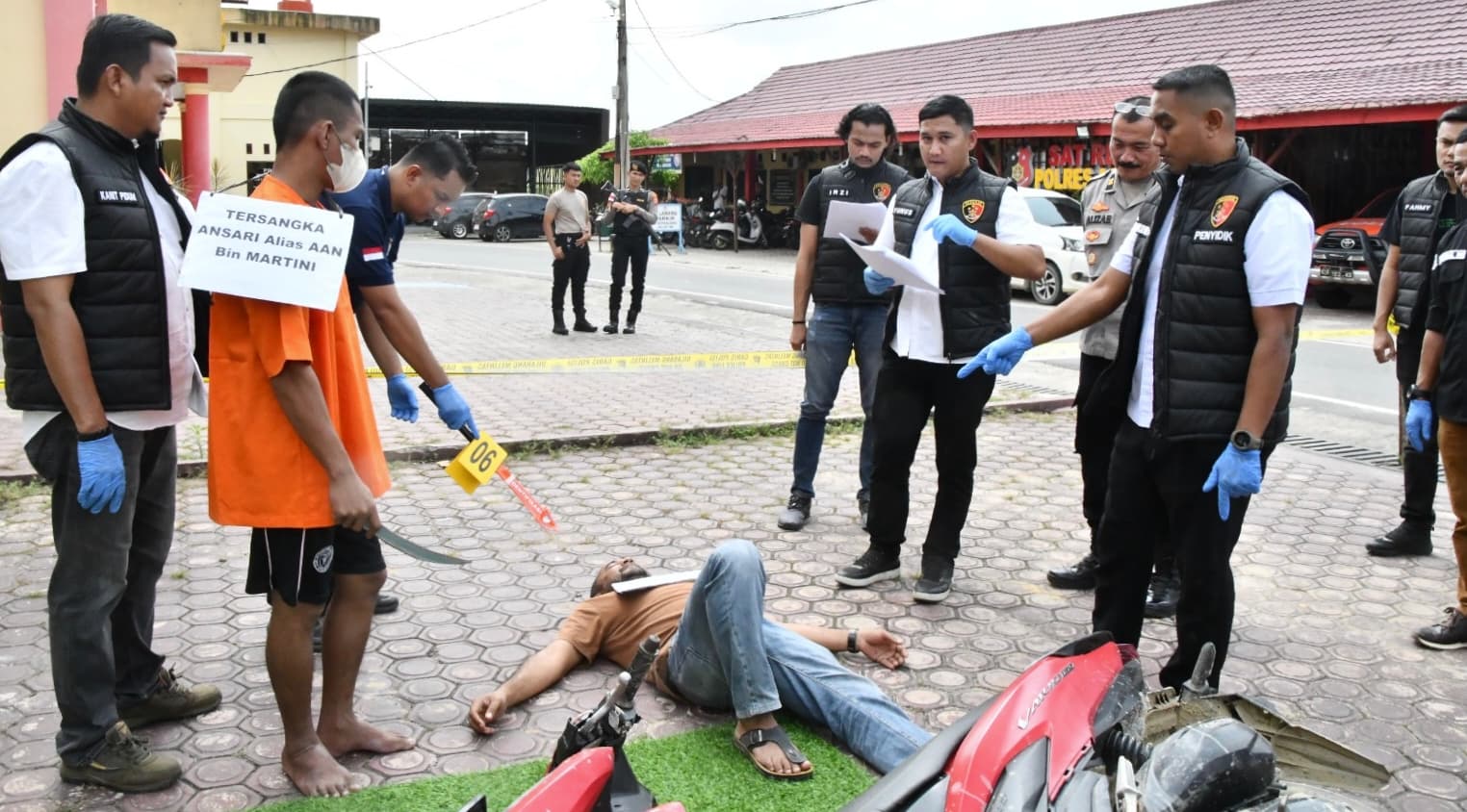 Cekcok Berujung Maut di Peureulak Barat, Polisi Rekonstruksi Pembunuhan
