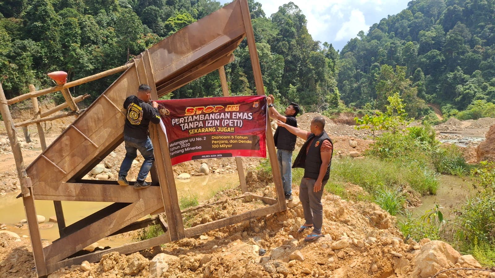 Polisi Cek Tambang Emas Ilegal di Aceh Jaya, Temukan Bekas Galian