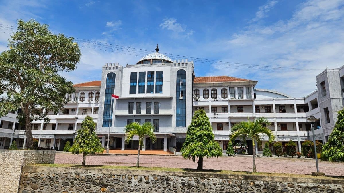 Bupati Bireuen Dinilai Berpolitik di Tengah Bencana Banjir, Korban Terabaikan