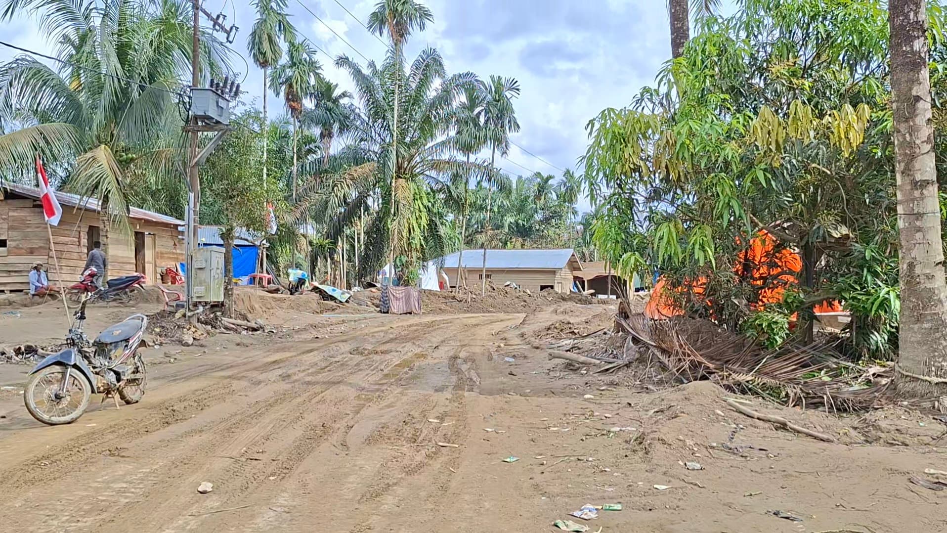 Warga Batu Sumbang Aceh Timur Minta Relokasi Usai Banjir Bandang