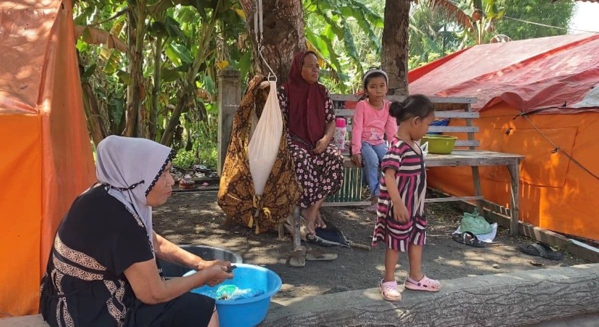 Pengungsi Blang Naleung Mameh Kesulitan Air Bersih, Demam Marak