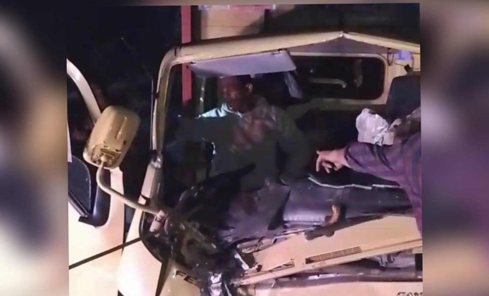 Truk Tertimpa Longsor di Aceh Selatan, Dua Warga Luar Saku Luar