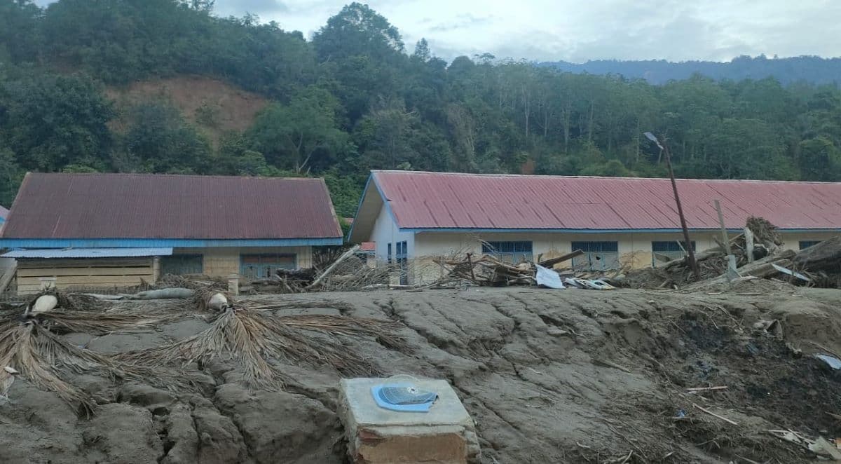 Sekolah di Aceh Tengah Masih Terkena Material Tanah Pasca Banjir, Warga Butuh Alat Berat