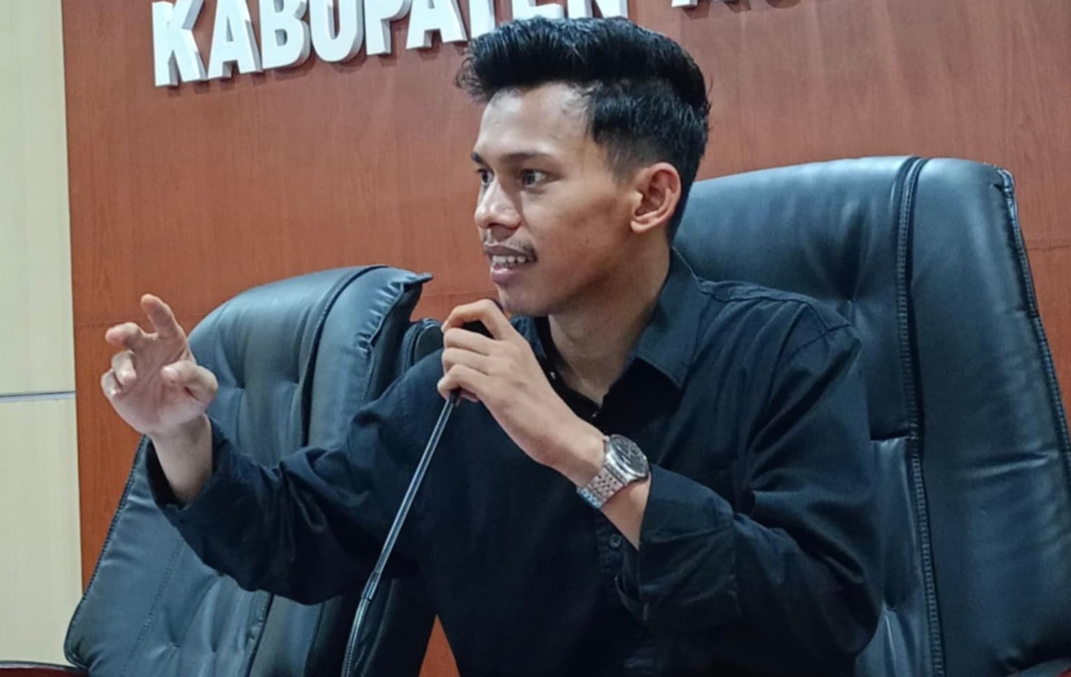 Mahasiswa Aceh Singkil Kritis: Pemerintahan Oyon–Hamzah Gagal, APBK Belum Diselesaikan