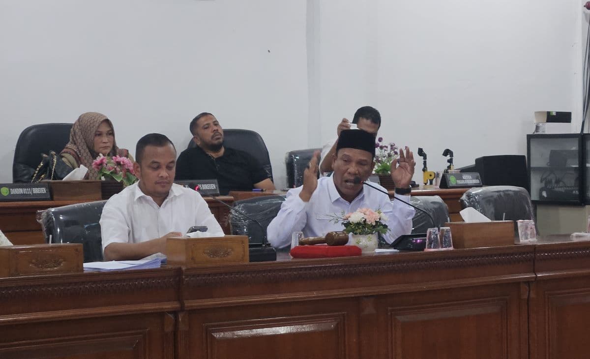 Wakil Ketua DPRK Bireuen Menangis, Mengaku Tidak Diberi Data BPBD Pasca Banjir