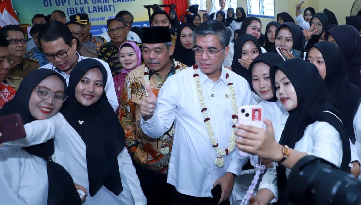 Menaker Dorong BLK Lahat Jadi Pintu Kerja Warga Aceh, Tingkat Penempatan 70%