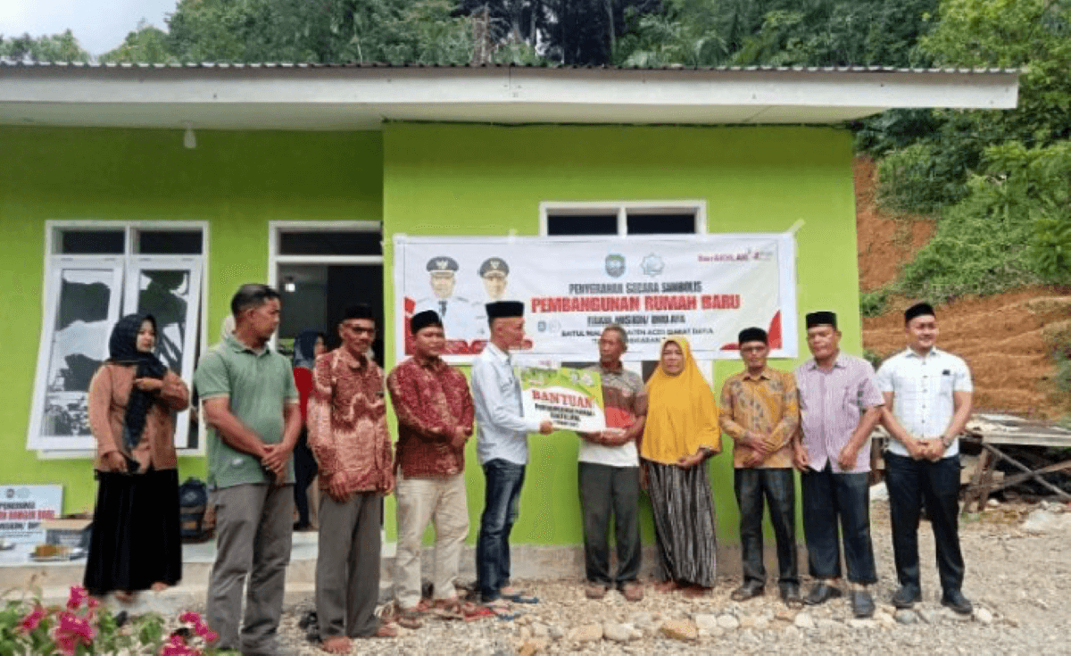Pemkab Abdya Serahkan 25 Rumah Layak Huni bagi Warga Miskin Aceh Barat Daya