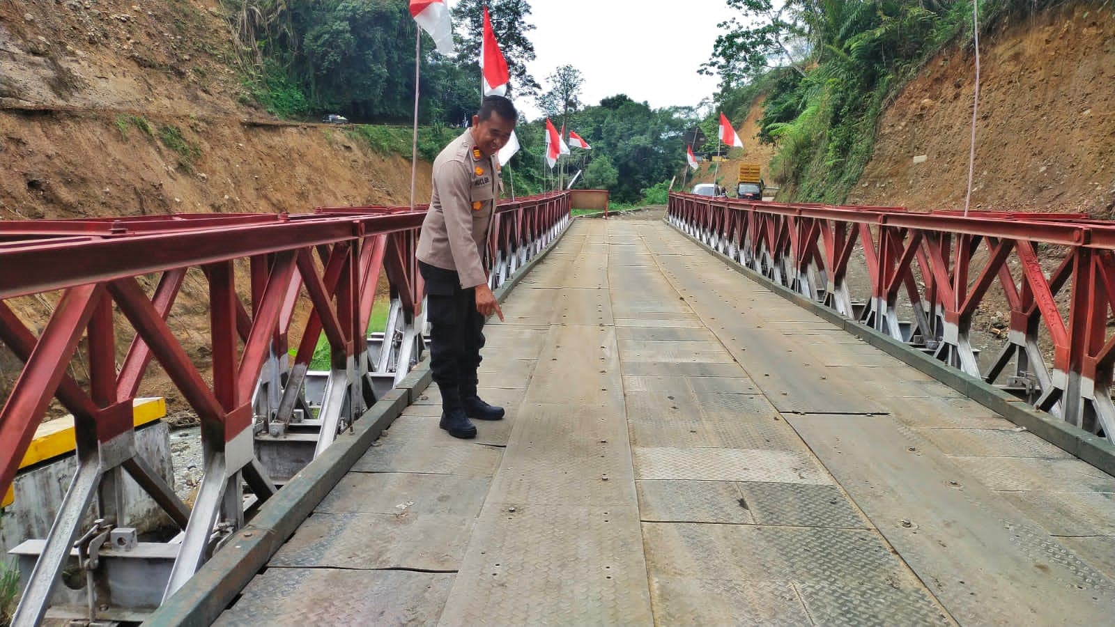Jembatan Bireuen-Takengon Patah, Kendaraan Roda Empat Dialihkan