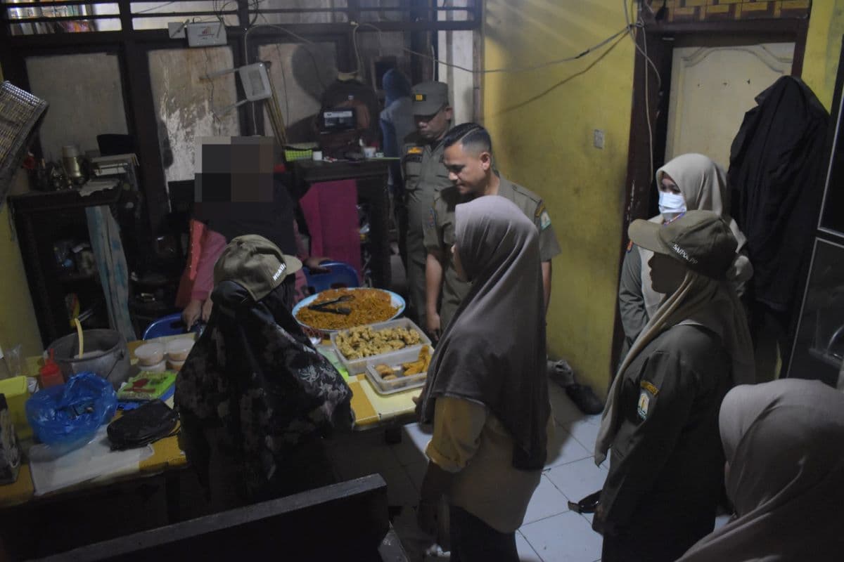 Dua Warung Makan di Banda Aceh Digerebek Satpol PP dan WH saat Ramadan