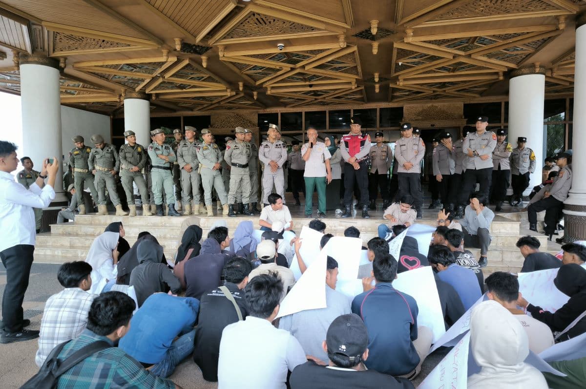 Sekda Aceh Dikritik Tertutup dan Lamban Tangani Banjir, Warga Khawatir Bantuan Disalahgunakan