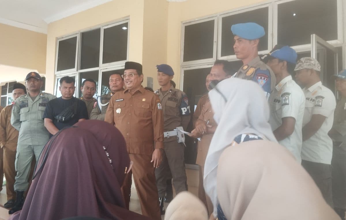 Warga Aceh Singkil Protes Verifikasi Bantuan Rehab Rumah, Bupati Janji Cek Ulang