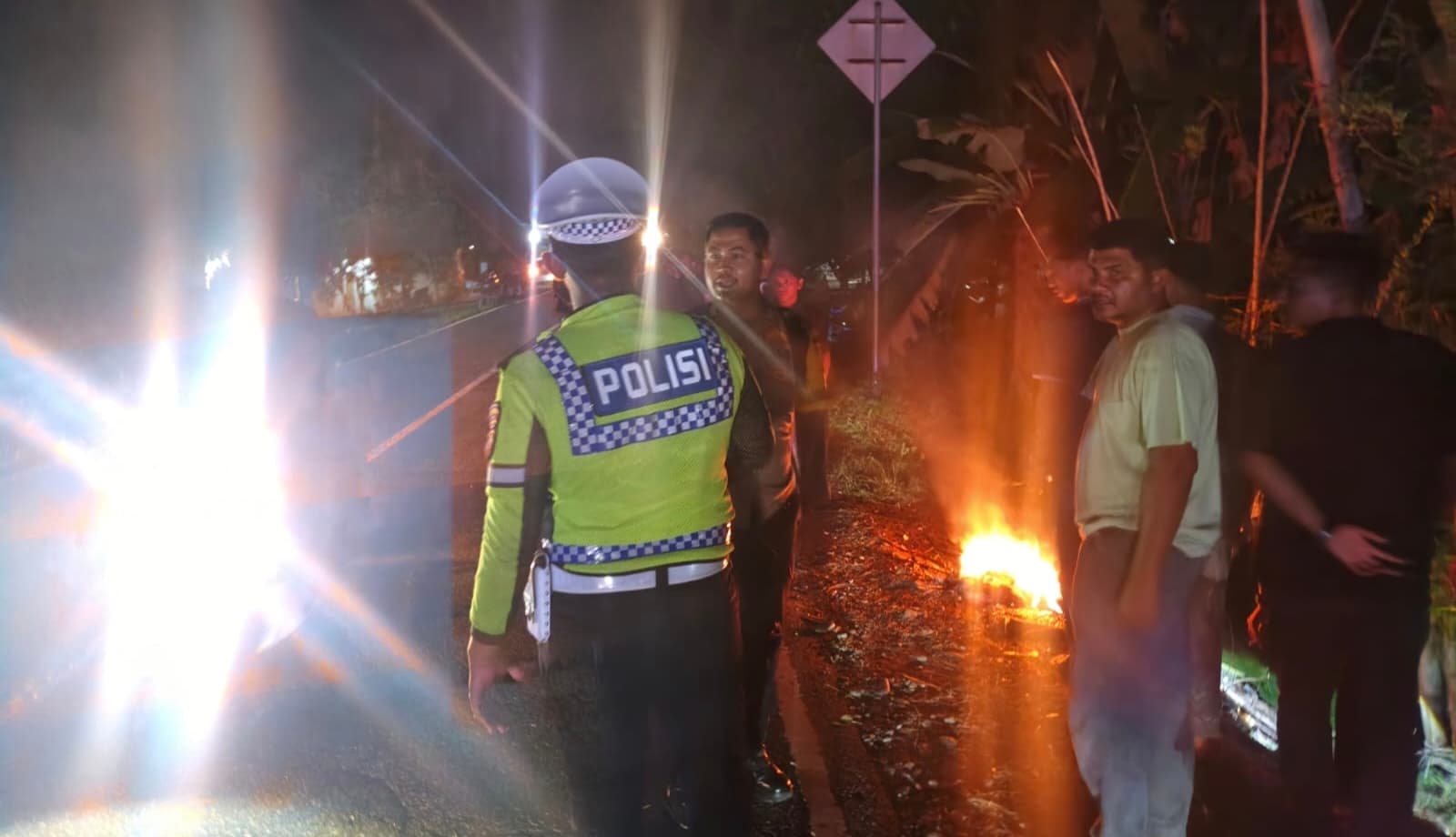 Tabrakan Truk dan Becak di Aceh Barat Daya, Satu Pengemudi Tewas