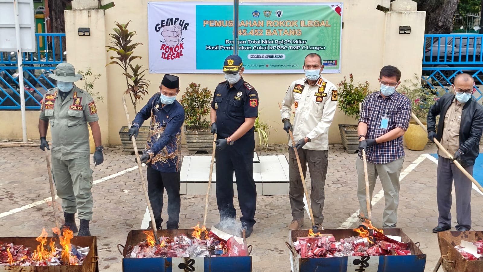 Bea Cukai Langsa Musnahkan Rokok Ilegal Senilai Rp 1,29 Miliar