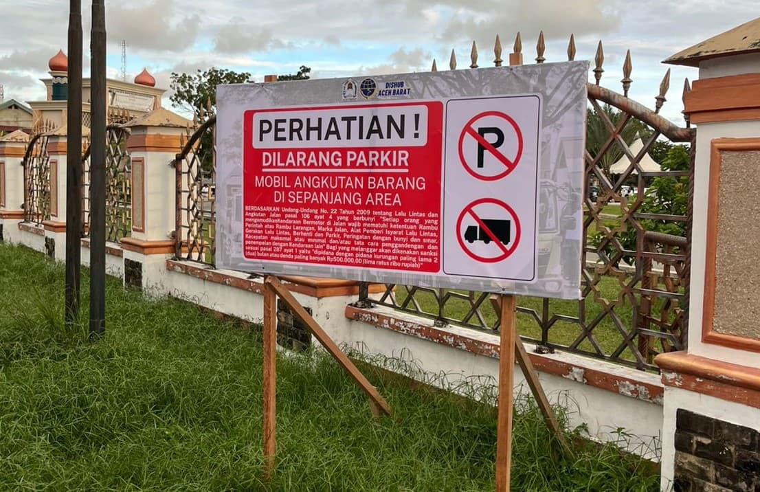 Dishub Aceh Barat Sanksi Sopir Parkir Liar di Meulaboh, Ganggu Kelancaran Jalan