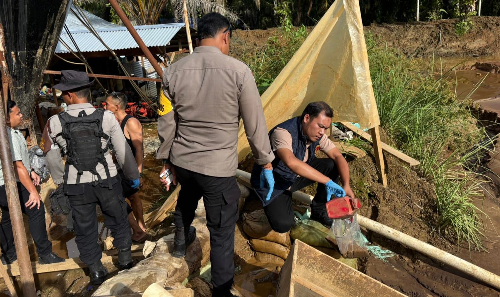 Polisi Sidak Tambang Rakyat di Babahrot, Temukan Luapan Limbah Emas