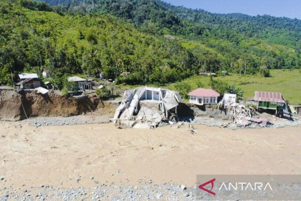 730 KK Warga Nagan Raya Masih Mengungsi Pasca Banjir Bandang