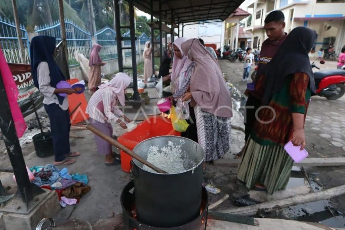 91 Ribu Warga Aceh Masih Bertahan di Pengungsian Pasca Banjir