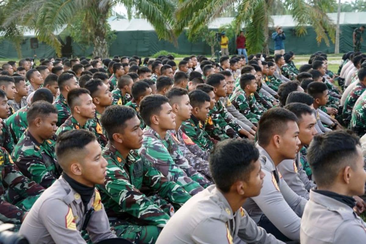 Taruna TNI di Aceh Tamiang: Bakti Ikhlas Pasca Bencana, Bangkitkan Harapan Warga
