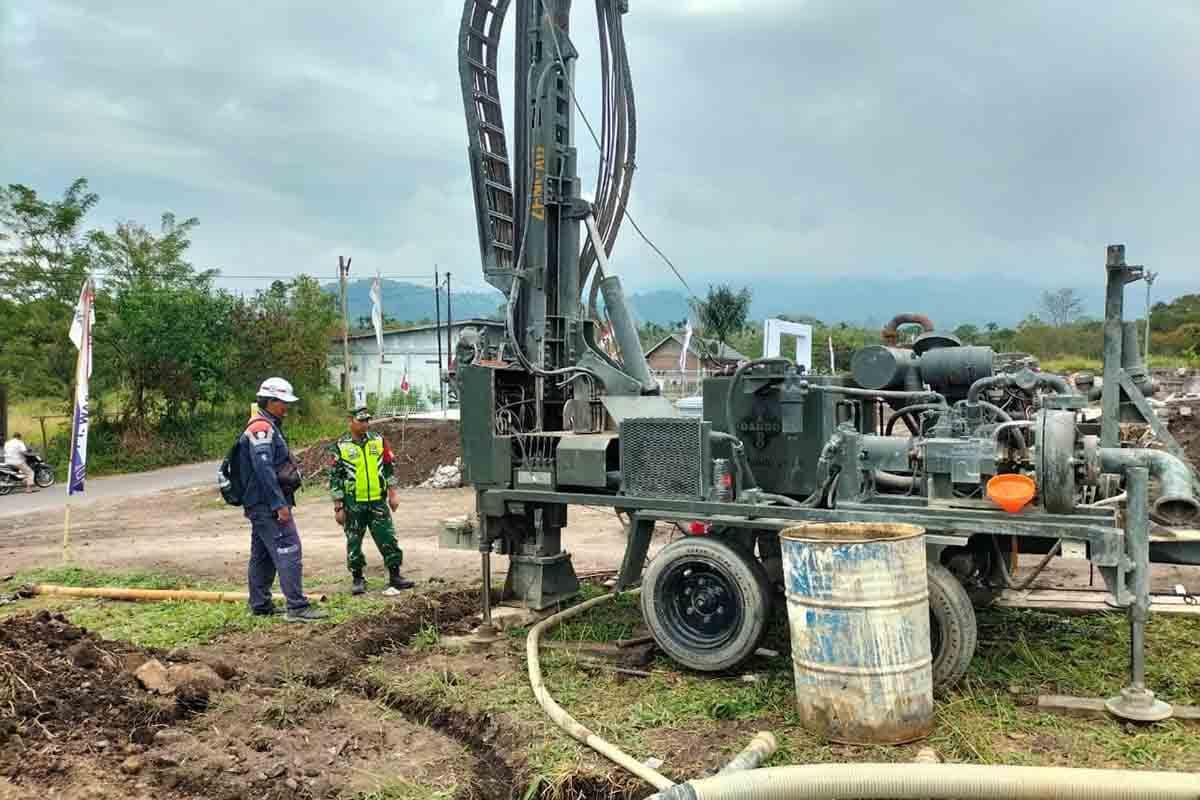 TNI Bangun Sumur Bor untuk Air Bersih Warga Bener Meriah Pasca Bencana