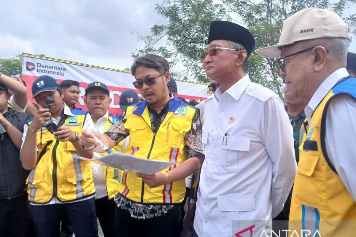 Lubang Raksasa Aceh Tengah Meluas, Menteri PU Tinjau dan Gempa Terasa