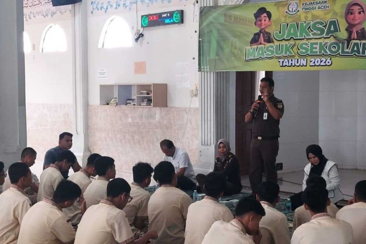 Kejati Aceh Edukasi Pelajar SMA Tentang Hukum dan Bahaya Tindak Pidana