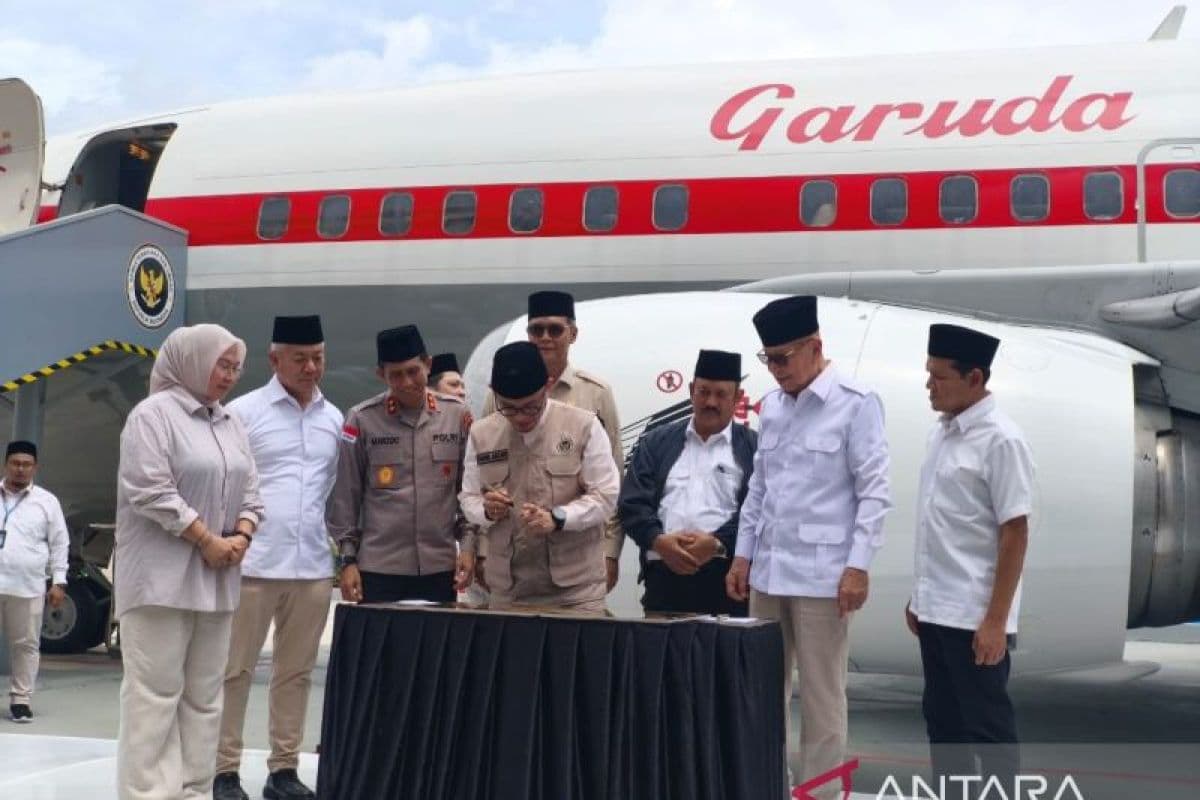 Pesawat Garuda di Asrama Haji Aceh: Penghormatan Presiden Prabowo