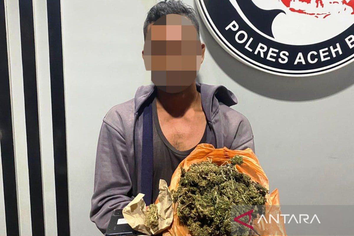Nelayan Nagan Raya Ditangkap dengan 500 Gram Ganja di Aceh Barat