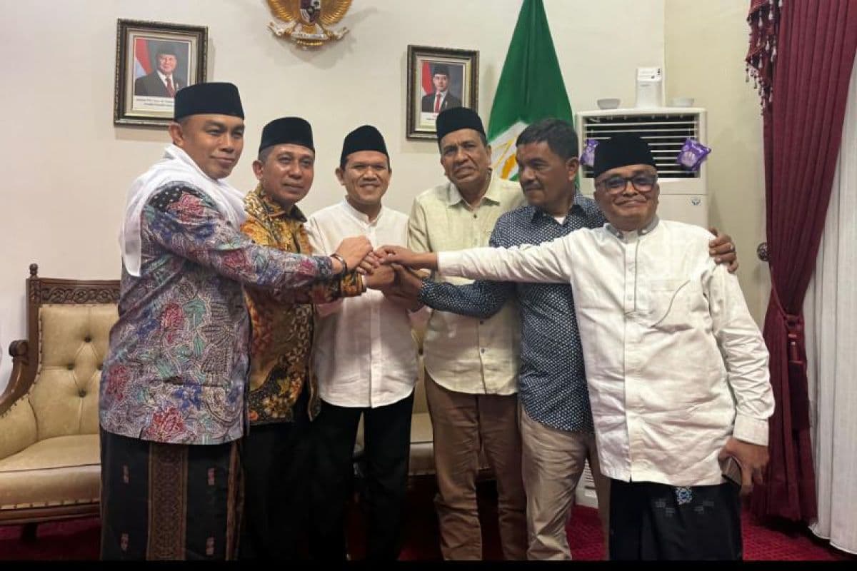 Dek Fad Mediasi Bupati dan Wabup Pidie Jaya, Harmonis Kembali