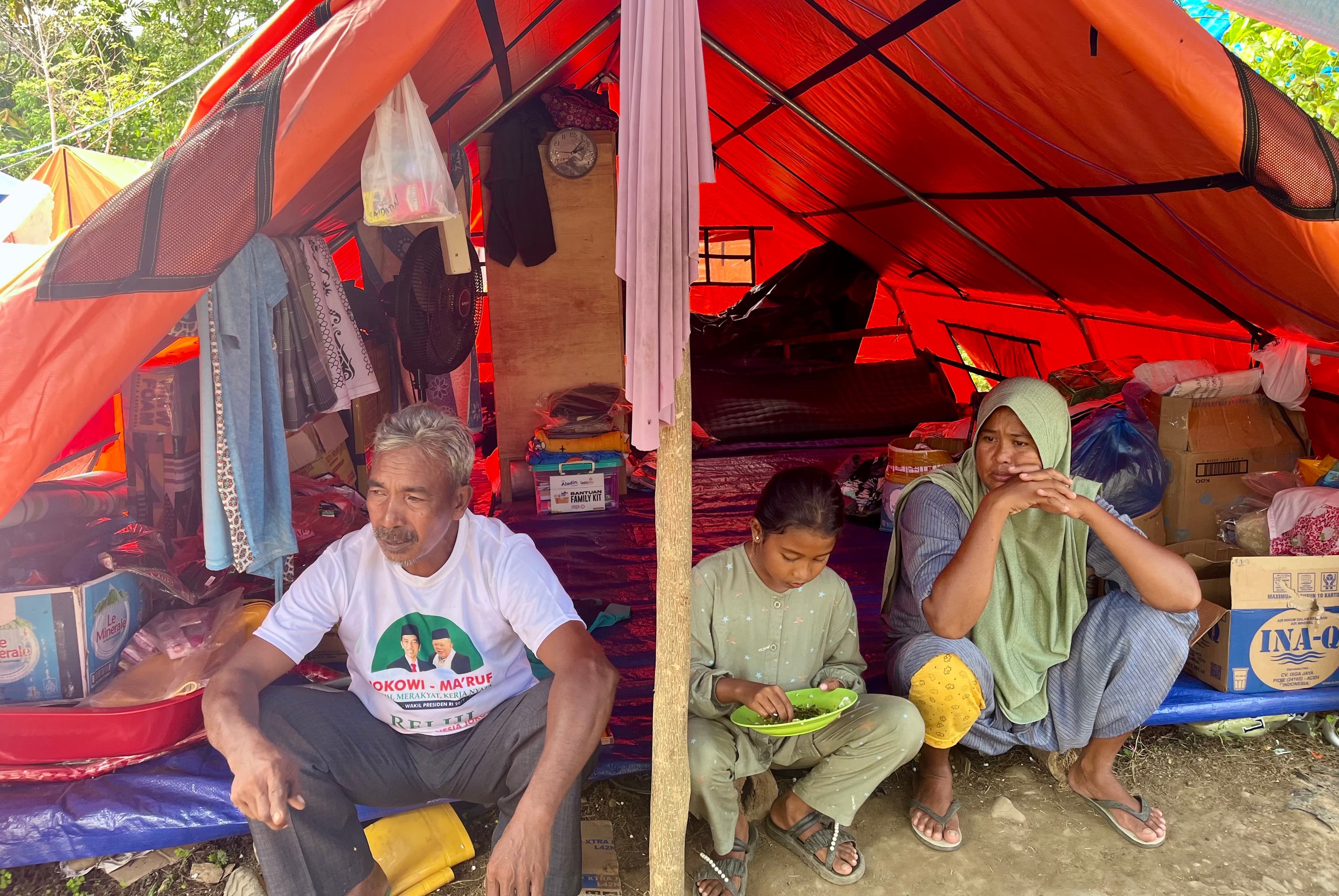 Penyintas Banjir Pidie Jaya Menyambut Ramadhan di Tenda Pengungsian