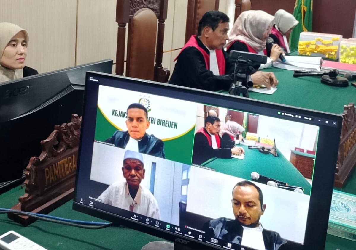 Mantan BKAD Jeunieb Divonis 1 Tahun 6 Bulan Atas Korupsi Dana SPP