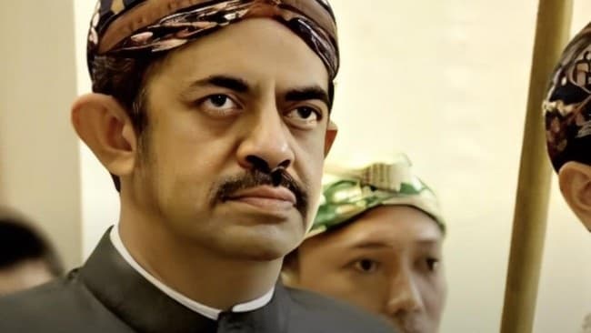 Interpol Terbitkan Red Notice Riza Chalid, Buronan Internasional Aceh