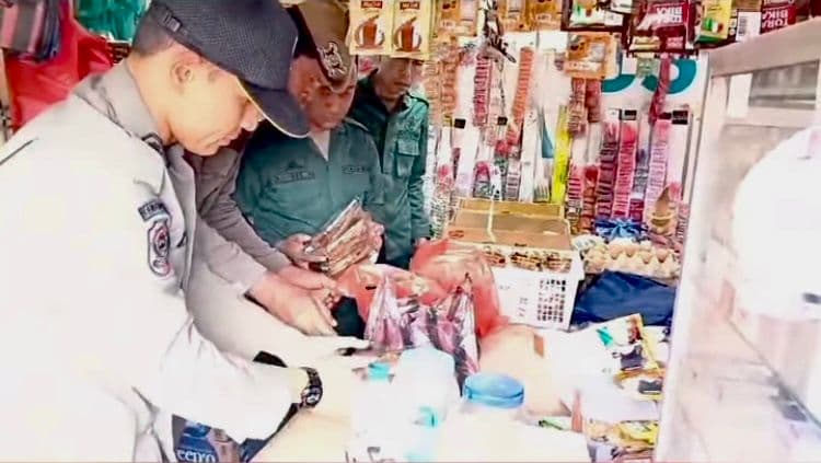 Warung Mie Goreng di Lampulo Diteriaki Satpol PP-WH Saat Ramadan