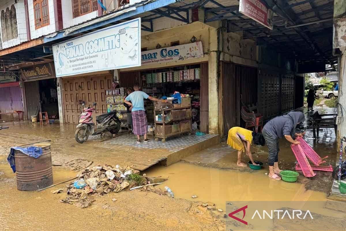 BPBD: 799 toko dan kios rusak akibat banjir di Aceh Timur