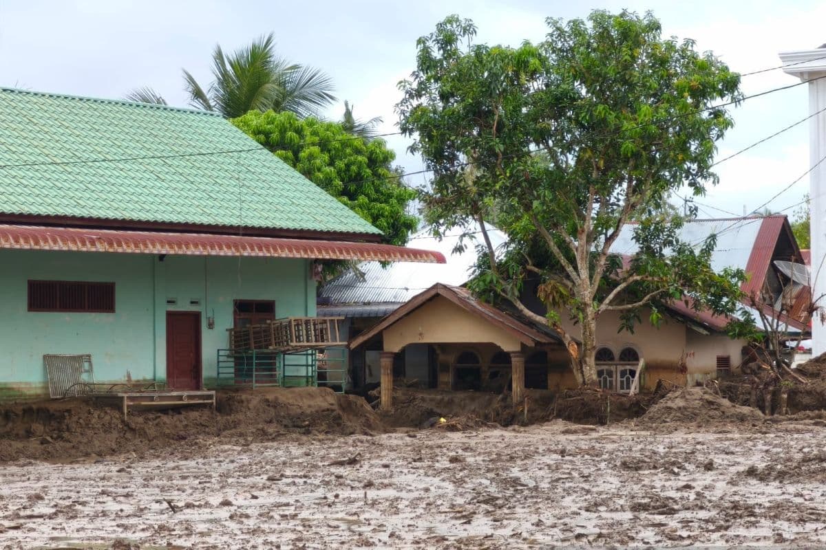 Warga Pidie Jaya Berharap Percepatan Pembersihan Rumah Tertimbun Lumpur