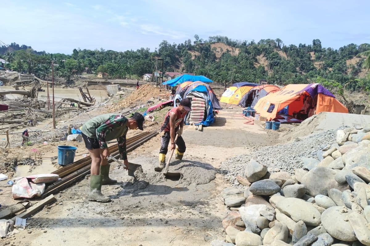 TNI Bangun Jembatan Gantung di Aceh Tamiang untuk Akses Warga