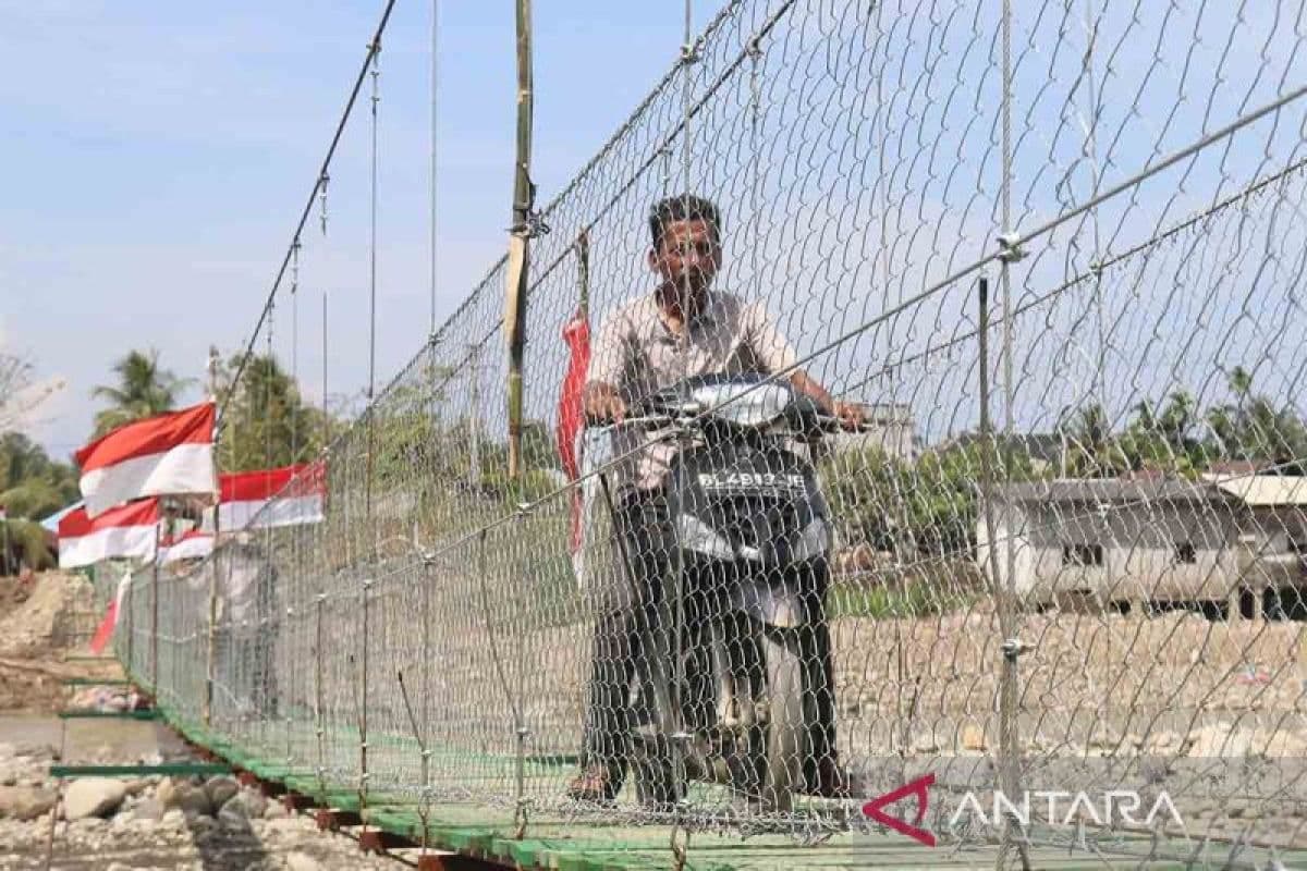 Jembatan Gantung Kembalikan Akses Dua Gampong di Pidie Jaya Pasca Banjir