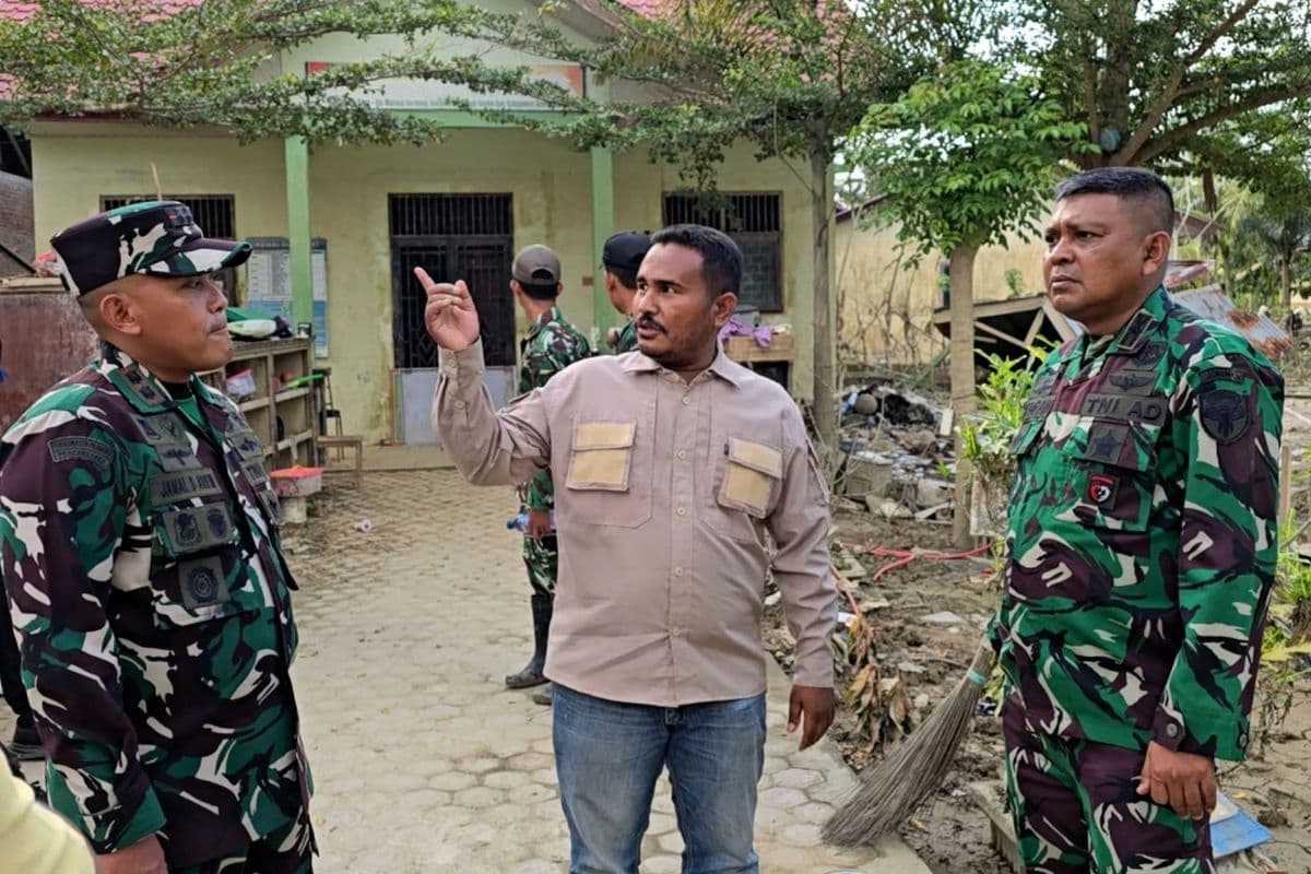 TNI AD Renovasi SDN Tanah Jambo Aye untuk Pemulihan Pendidikan Pasca Banjir