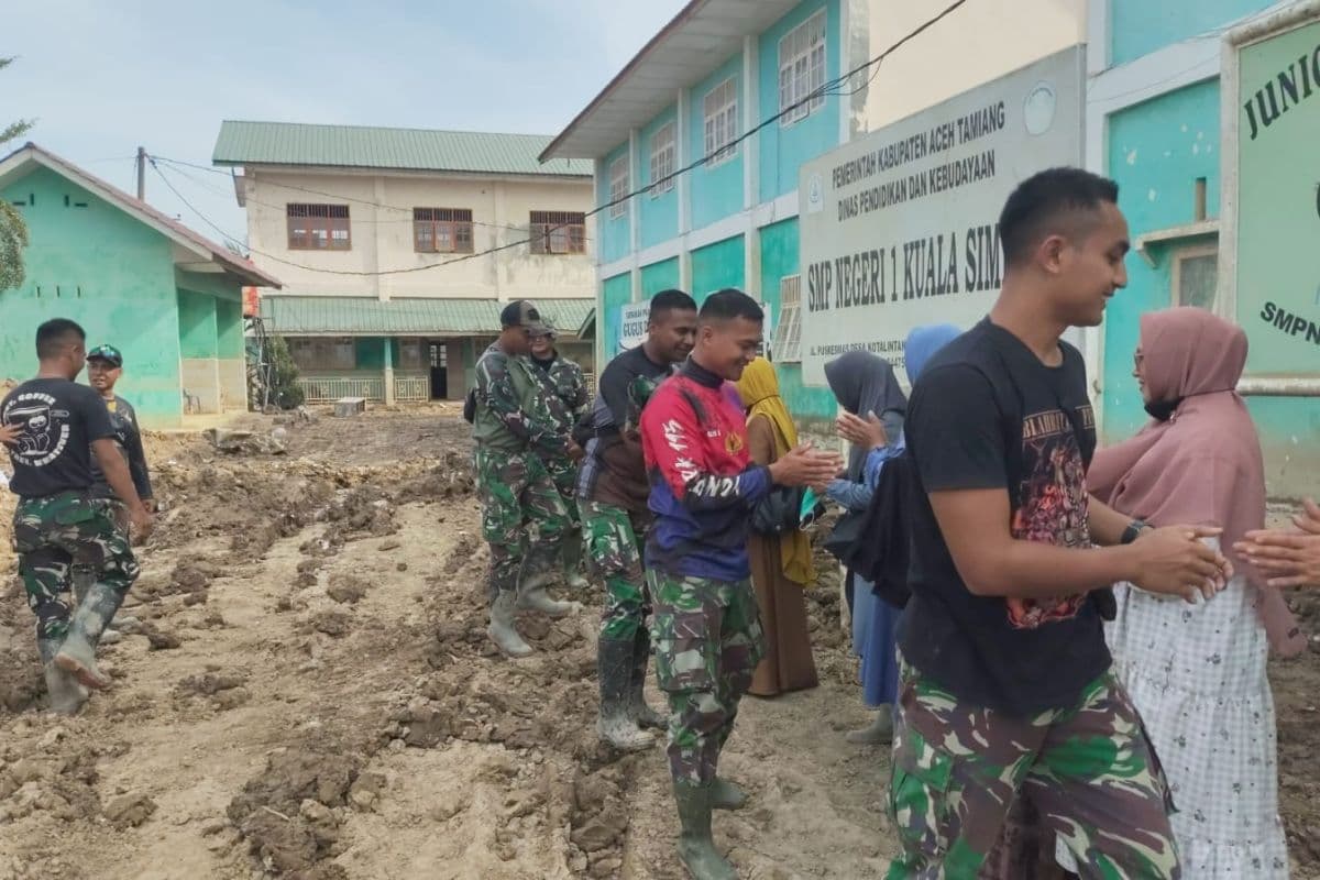 Warga Aceh Besar Khawatirkan Dampak Banjir pada Sawah dan UMKM