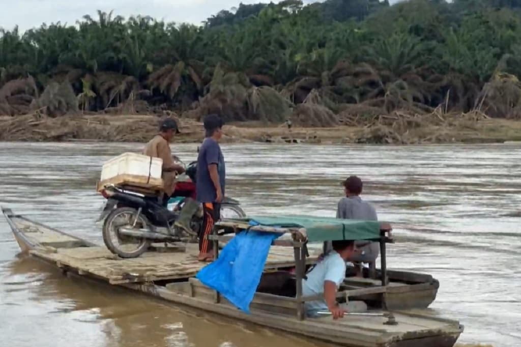 Warga Aceh Tamiang Bayar Rp20.000 untuk Akses Bantuan Pasca Banjir