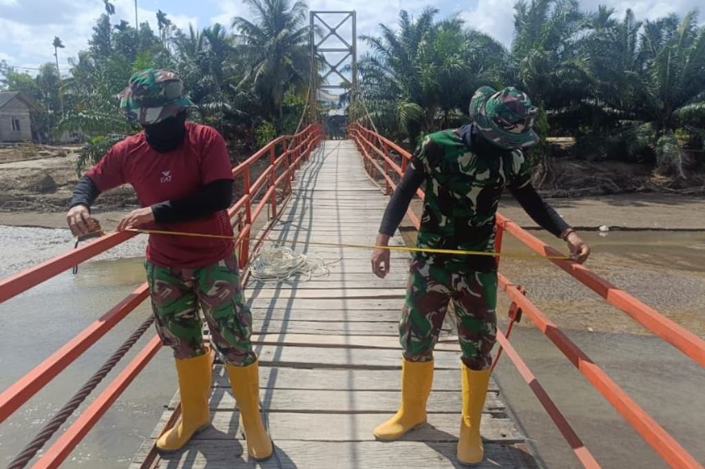 TNI Bangun 15 Jembatan Perintis di Aceh, Akses Desa Terisolasi Terbuka