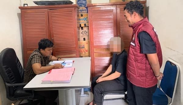 Dua Warga Aceh Diserahkan ke Kejari atas Kasus Sabu, Barang Bukti 9 Gram