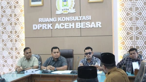 DPRK Aceh Besar Minta Bupati Tinjau Ulang SK Imeum Chiek Masjid Indrapuri