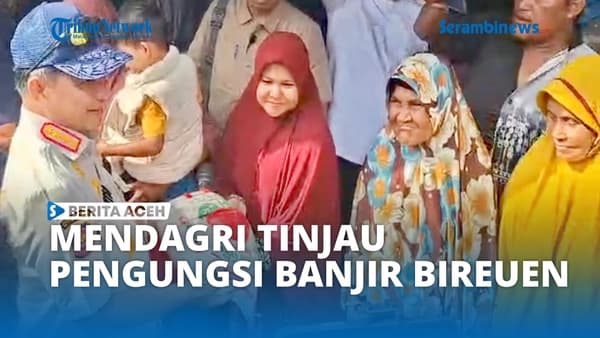 Mendagri Tinjau Pengungsian Korban Banjir di Bireuen, Bantuan Simbolis Diberikan